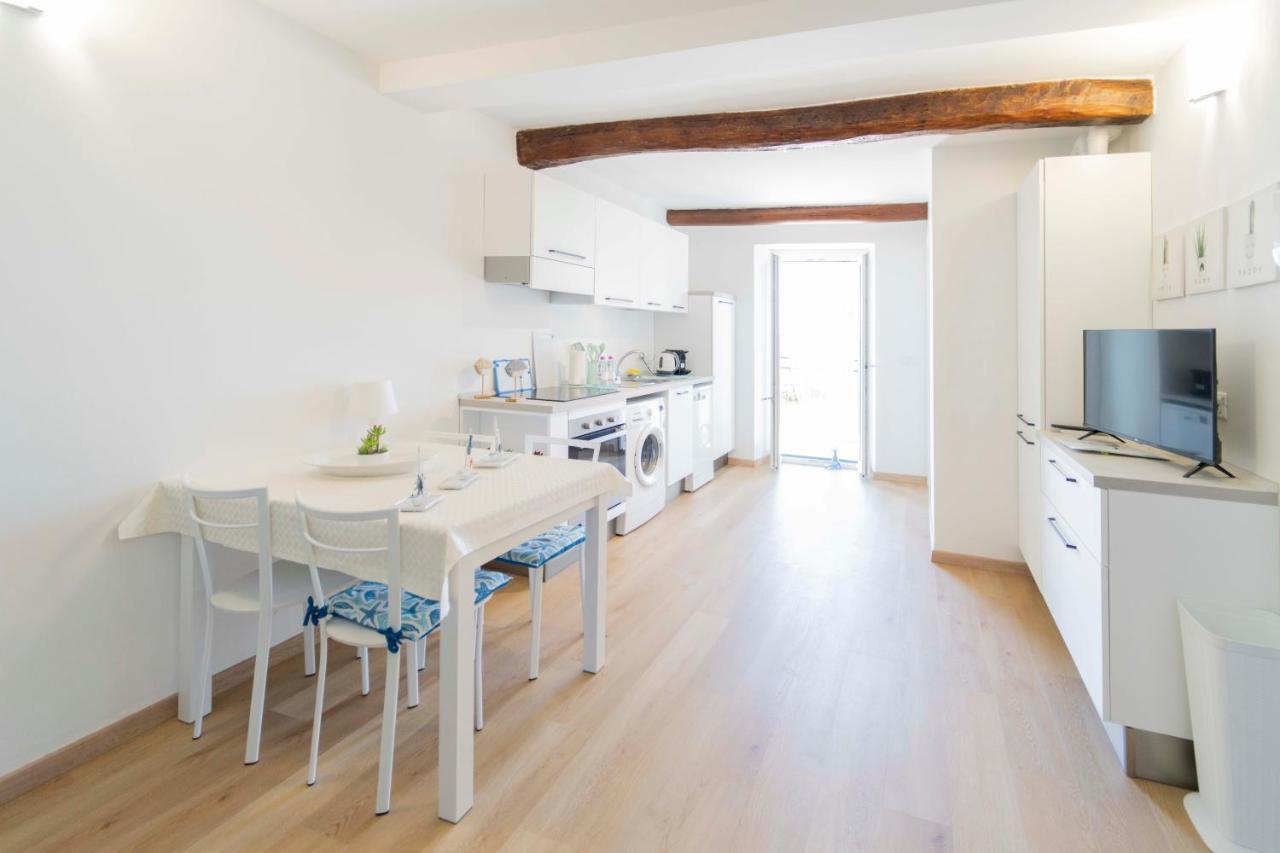Apartamento 105 - La Casa Di Jacopo, Fronte E Vista Mare In Centro A Riva Trigoso, 20 Metri Dalla Spiaggia Sestri Levante Exterior foto